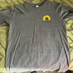 Sunflower Graphic Gray T-Shirt